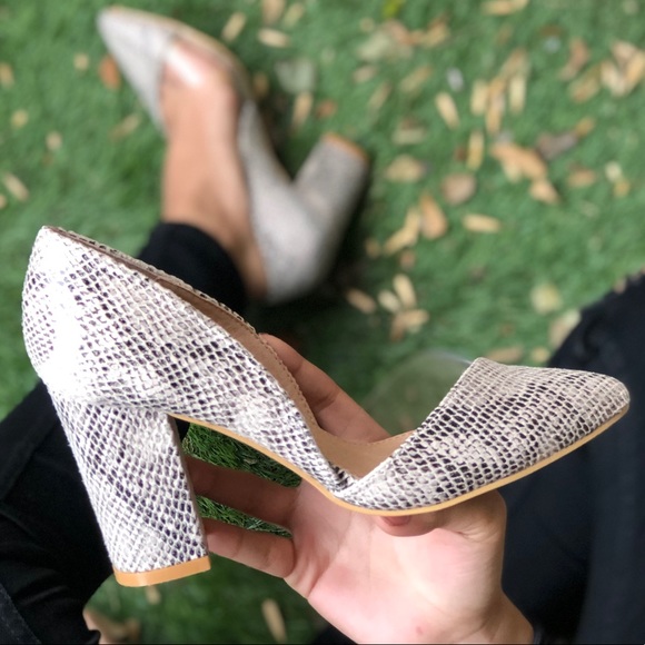 🤍High Quality Snake Print Chunky Heels with… - Picture 6 of 8